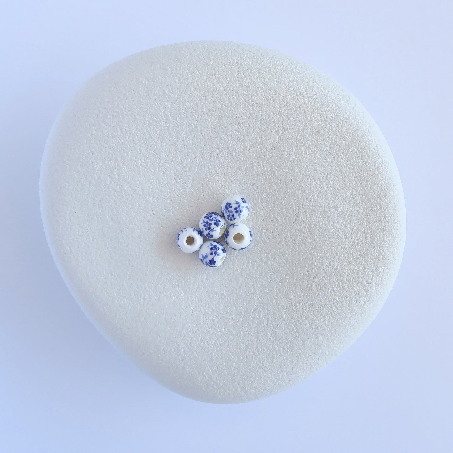 Porzellan Perle mit Blümchen