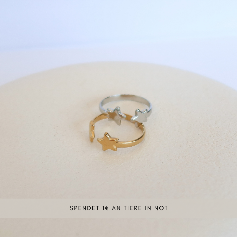 Ring mit Sternen